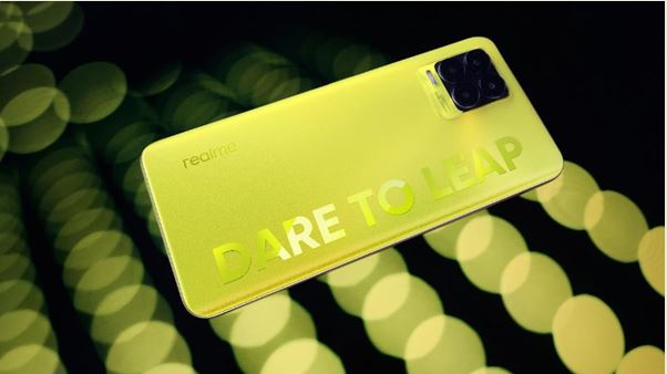 realme-8-pro-2