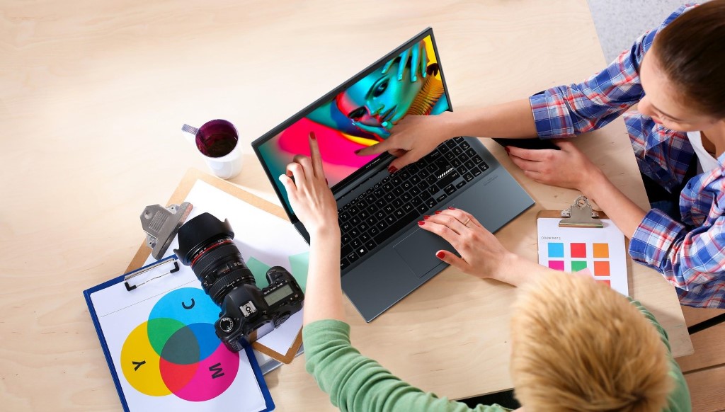 ASUS-Vivobook-pro-15-OLED