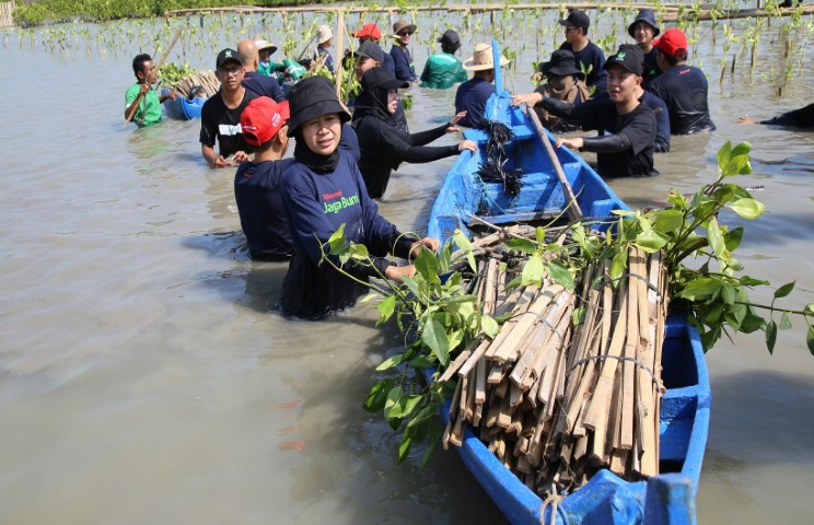 telkomsel-jaga-bumi-demak (Small)