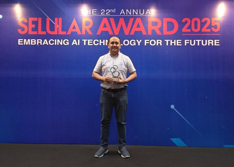 SelularAward-BagusPrasetyo_copy_800x571