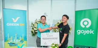 Green SM dan Gojek Jalin Kemitraan Strategis Hadirkan Taksi Listrik di Aplikasi Gojek