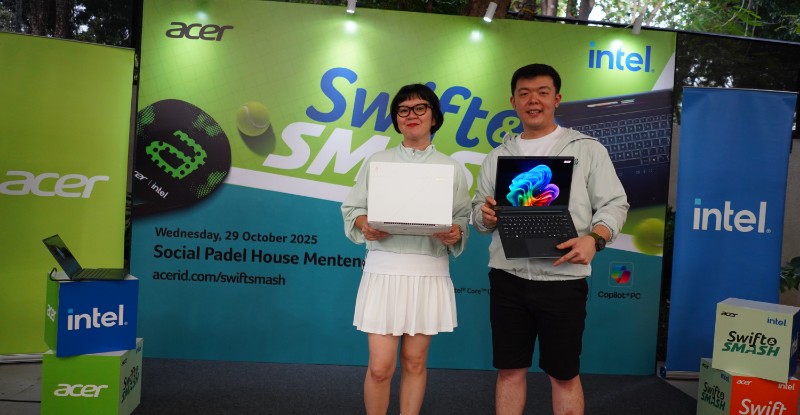 MadeleineKusuma,ConsumerMarketingManagerAcerIndonesiadanMatiusJohnTirtawirya–Consumer&GamingProductManagerAcerIndonesiapadaacaraSwiftandSmashdiJakarta(29-10)_copy_800x415